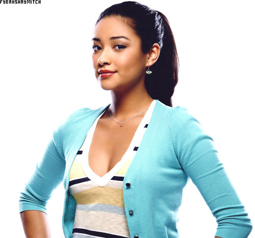 Shay Mitchell (28) - Shay Mitchell