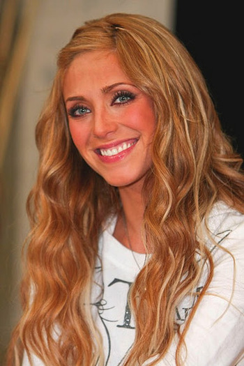00256 - 1-Anahi 1-1