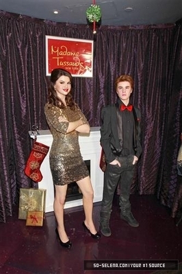 normal_049 - Wax figure of Selena Gomez at Madame Tussauds