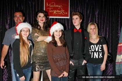 normal_057 - Wax figure of Selena Gomez at Madame Tussauds