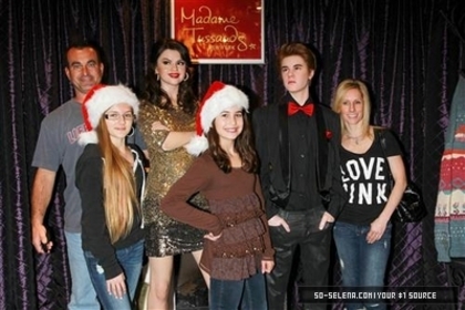 normal_060 - Wax figure of Selena Gomez at Madame Tussauds