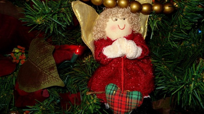 535471-1024x576-045 - christmas time