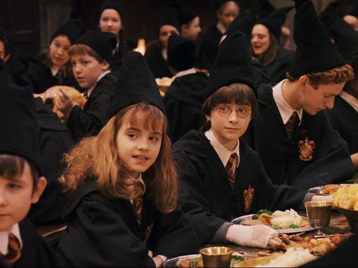 156 - Harry Potter si Piatra Filozofala 2001