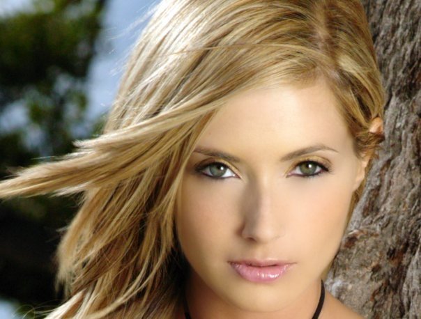 lisette-morelos-465771l