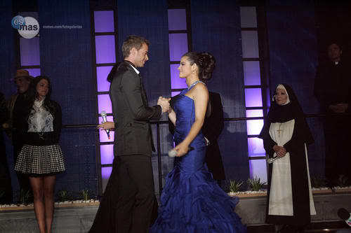 lluvia-de-besos-triunfo_IN6S1417-adceb498-2e2f-102e-bbac-0019b9d5c8df-500x333