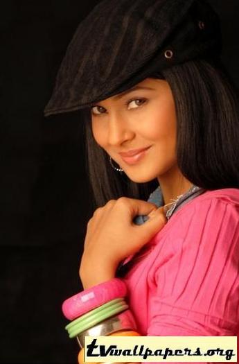 jennifer-winget-2 - DANA745