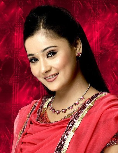 61828117918318263431100 - Sara Khan
