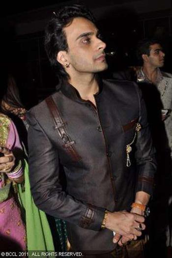 375405_302309803127298_157712290920384_1190175_1894080153_n