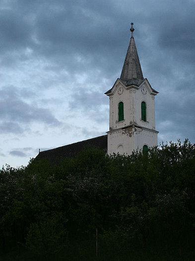 450px-Aiton_calvinist_church - Clujul rural