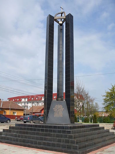 450px-RO_CJ_Apahida_monument - Clujul rural