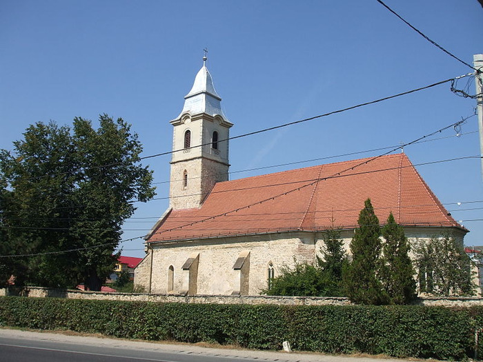 800px-Floresti,Cluj-DSCF1978