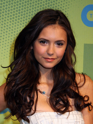 52608464_MGJBWAY2 - nina dobrev