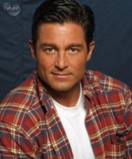 Fernando_Colunga_1255196714_3