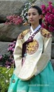 Maiestate... - Legendele palatului regele Kim Jun Ae-2