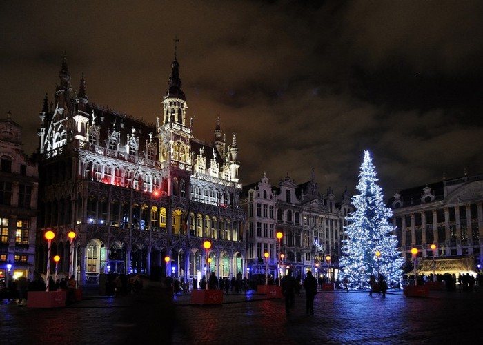 5278498618_286930bb87_b