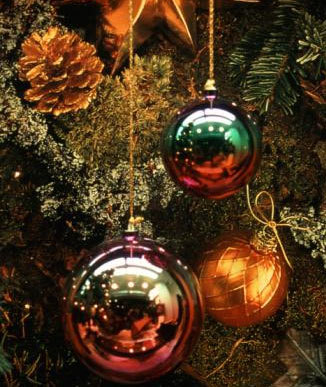christmas-balls-photo