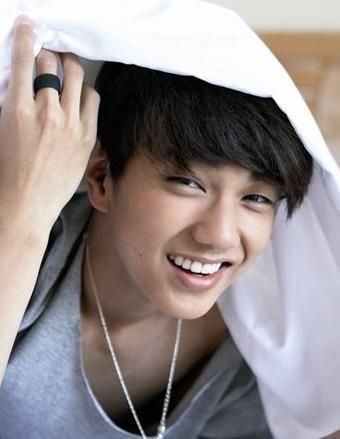  - Yoo Seung Ho