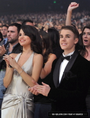 normal_090 - 20 11 2011 American Music Awards