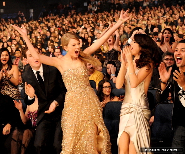 116 - 20 11 2011 American Music Awards
