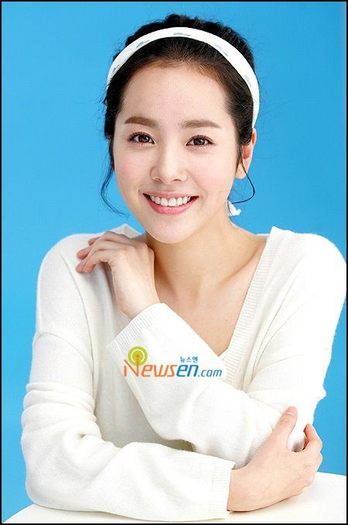 .305172_249469365109101_201020253287346_747372_209801353_n - 0 0 aPoze rare cu Han Ji Min