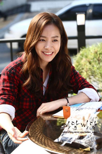 .378793_251595358229835_201020253287346_753274_1341753121_n