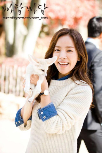 .380251_251590121563692_201020253287346_753219_977827214_n - 0 0 aPoze rare cu Han Ji Min