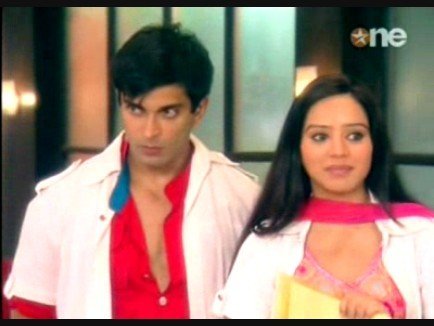 14bk9 - xxArmaan si Ridhima-Karan Singh Grover si Sukirti Kandpalxx