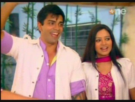 37pk8 - xxArmaan si Ridhima-Karan Singh Grover si Sukirti Kandpalxx