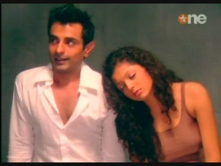 13nd7 - xxMayank Anand si Drashti Dhami-Rahul si Muskaanxx