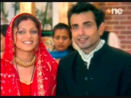 83vc9 - xxMayank Anand si Drashti Dhami-Rahul si Muskaanxx