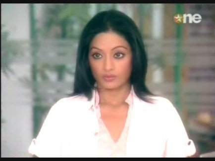 11be0 - xxSonia Singh-Dr Kirti Mehra Raixx