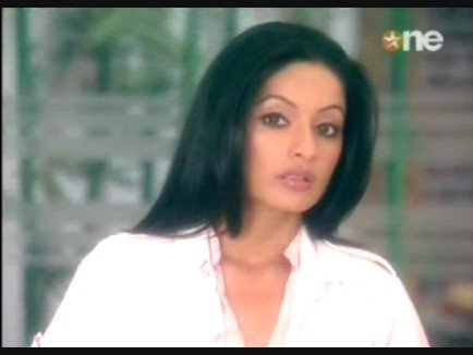 19ys7 - xxSonia Singh-Dr Kirti Mehra Raixx