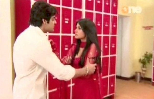 17860_107877869222605_100000011775429_213107_5809768_n - xxKaran Wahi si Jennifer Winget- Siddhant si Ridhimaxx