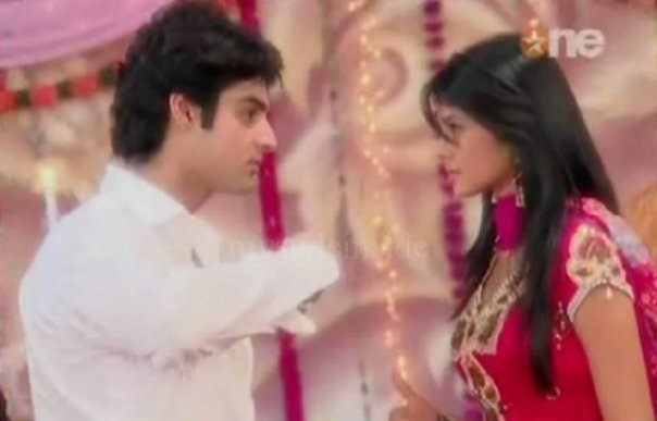 17860_108107035866355_100000011775429_218549_1194424_n - xxKaran Wahi si Jennifer Winget- Siddhant si Ridhimaxx