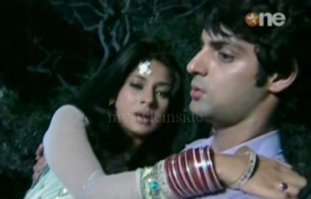 24871_379113432426_245579217426_3577239_7688617_n - xxKaran Wahi si Jennifer Winget- Siddhant si Ridhimaxx