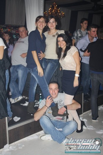 Party 124