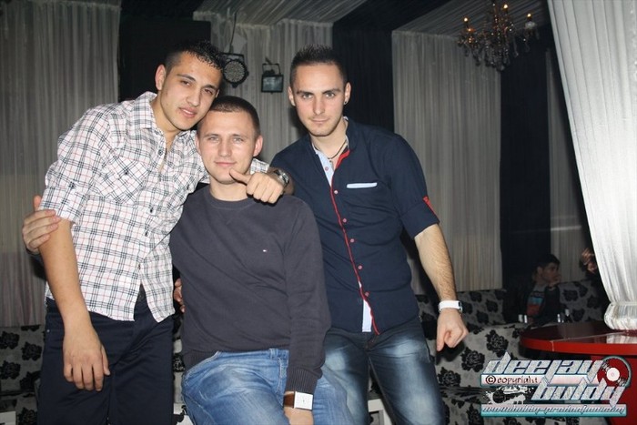 Party 216 - Club Cool - Nick Kamarera
