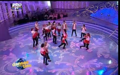 18 - LaLa Band la Dansez Pt Tine