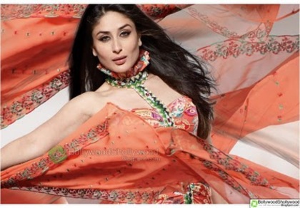 kareena-in-sexy-dress-photos-18