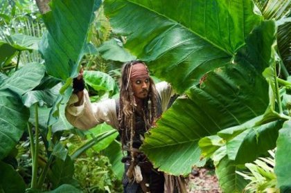 002 - Piratii din Caraibe Pe Ape Si Mai Tulburi 2011