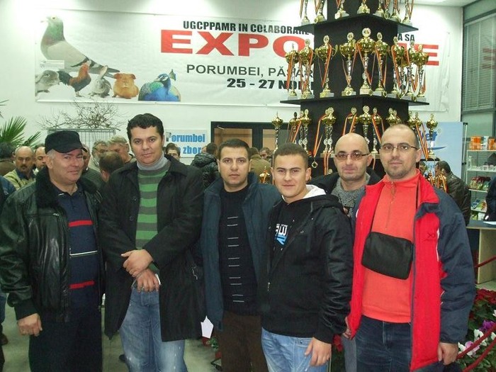 Costi R-Ionut B- Mirel B- Armando- Laurentiu- Dina Mergeani - S-Expozitie Nationala a Romaniei Galati 2011