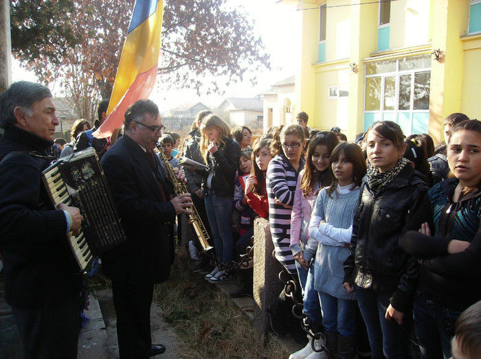 HPIM6854 - comemorare Holocaust 2011 - 2012 si Ziua Nationala 1 decembrie