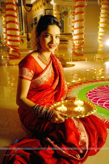 105418-ankita-lokhande-wishes-happy-diwali - Pavitra Rishta