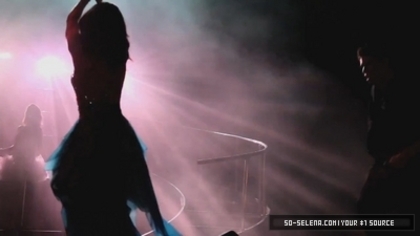 normal_We%20Own%20The%20Night%20Middle%20of%20Nowhere_mp4_034