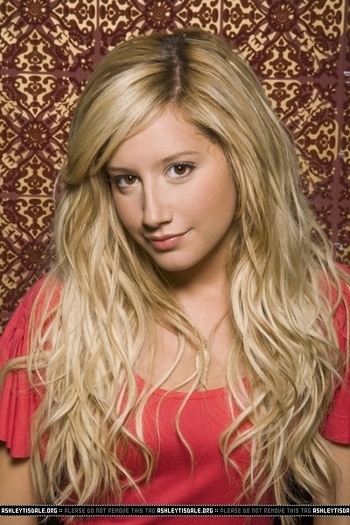 34897662_CPQPCIDXF - ashley tisdale-sedinta foto 6