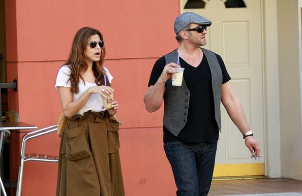 Eva (4) - x - Eva Mendes at the Coffee Bean