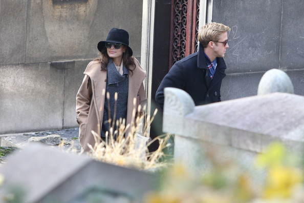 Eva and Ryan (76) - x - Eva Mendes and Ryan Gosling Out and About