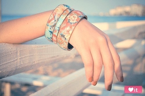 75c47b36f8b62fde6c9ad18_large