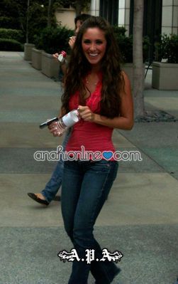 16175168_DNZJMACRO - 1-Anahi New 2010-1