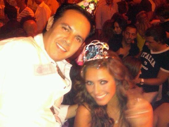 32227_119303374768995_100000680003540_147297_7402480_n - 1-Anahi New2010 2-1